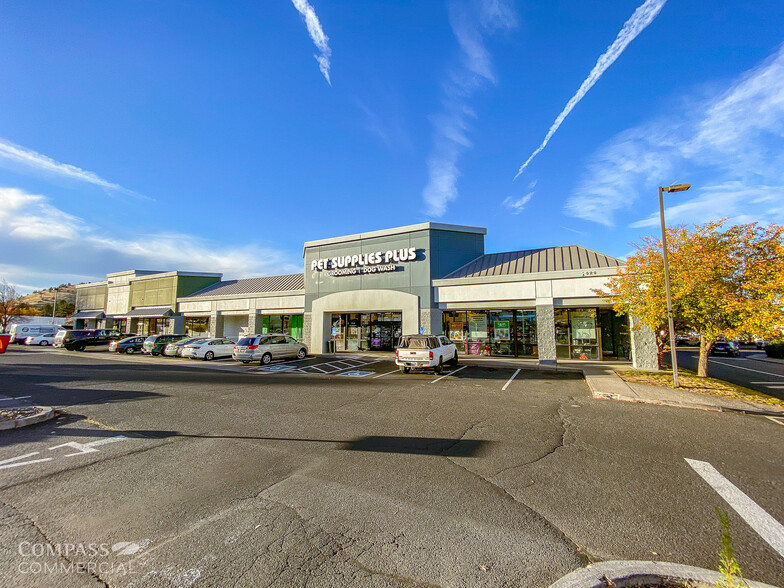 2600-2650 NE Highway 20, Bend, OR for rent - Building Photo - Image 2 of 24