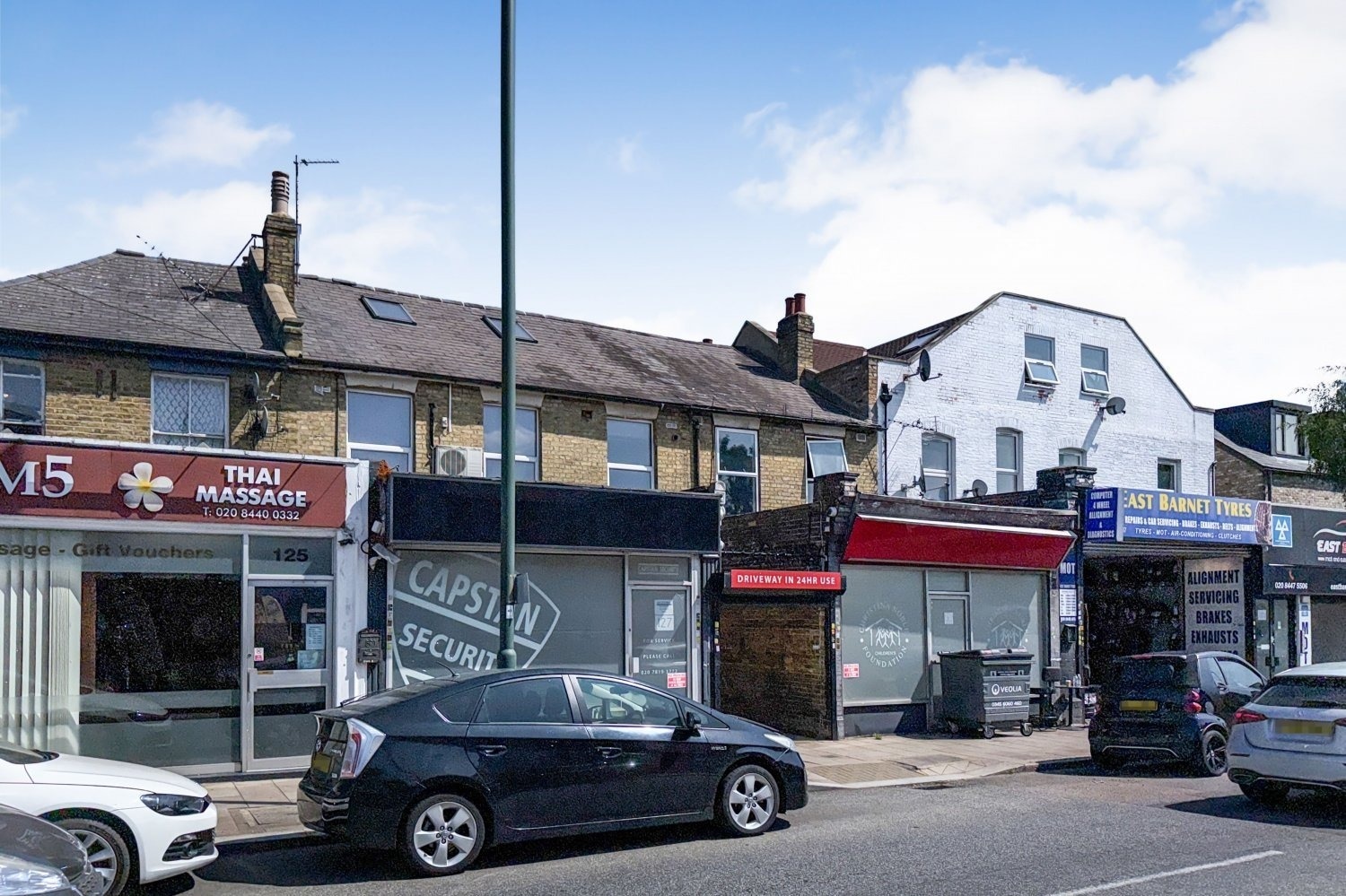 129 East Barnet Rd, Barnet to rent Primary Photo- Image 1 of 8