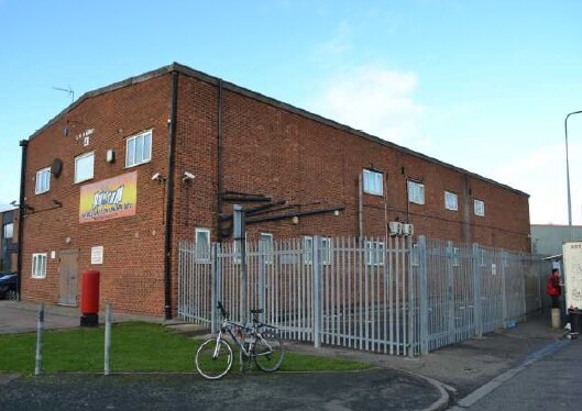 168-171 Brooker Rd, Waltham Abbey for sale Primary Photo- Image 1 of 1