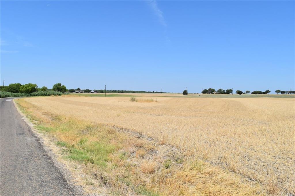 1086 Hajek Rd, West, TX for sale Primary Photo- Image 1 of 1