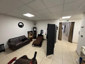 13 Antrim St, Lisburn to rent Building Photo- Image 2 of 3