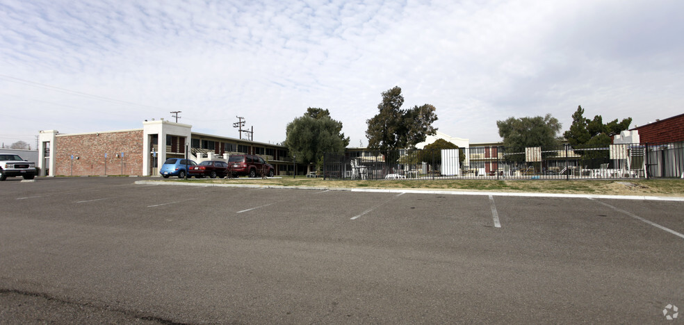 1520 E Main St, Barstow, CA for sale - Building Photo - Image 1 of 1