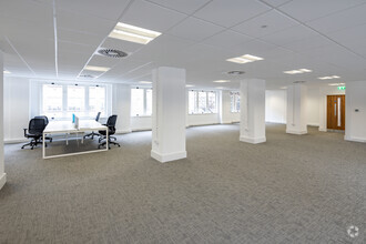 148 Great Charles Street Queensway, Birmingham for rent Interior Photo- Image 1 of 2