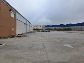 Avenida de la Constitución, 108, Casarrubios del Monte, Toledo to rent Interior Photo- Image 2 of 8