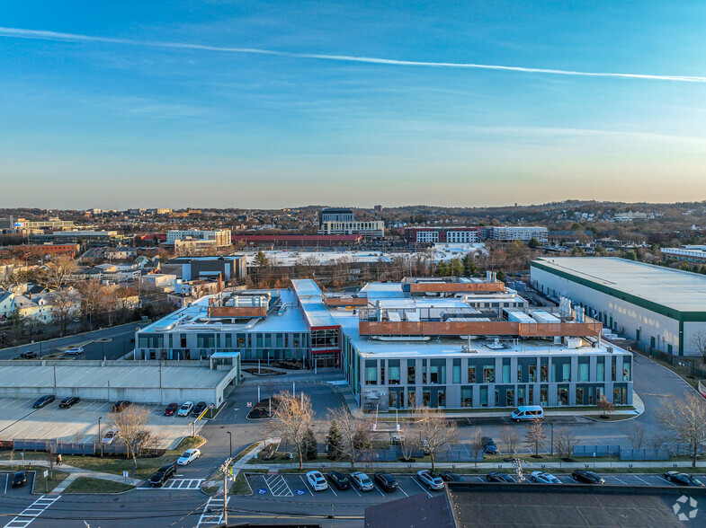 490 Arsenal Way, Watertown, MA for rent - Building Photo - Image 3 of 6