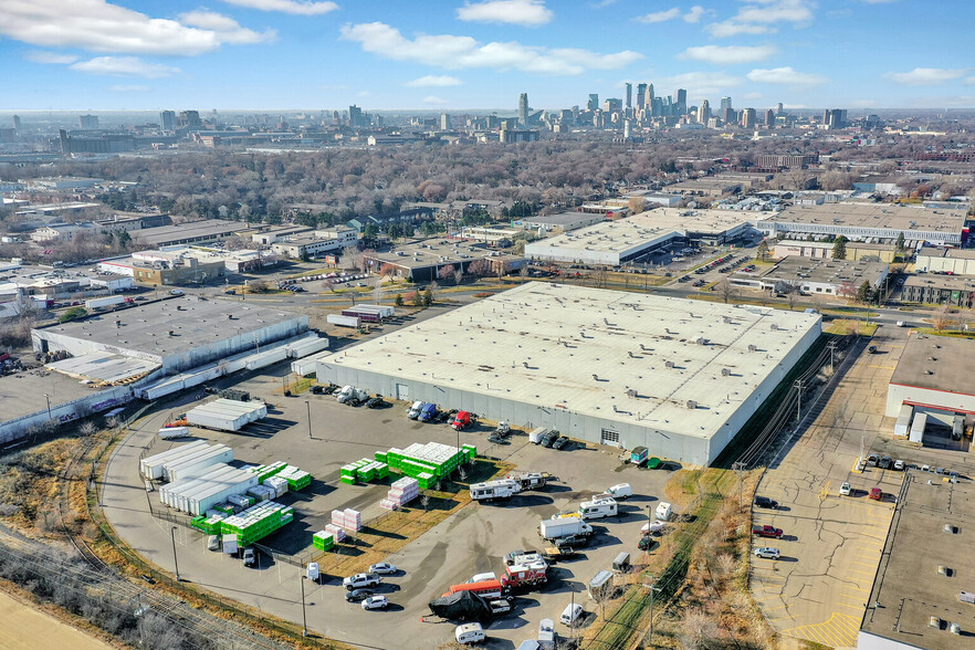 345 Industrial Blvd NE, Minneapolis, MN for sale - Building Photo - Image 3 of 30