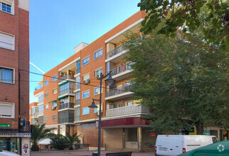 Retail in Alcobendas, MAD for rent Building Photo- Image 1 of 2