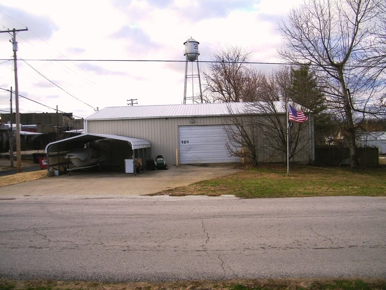 101 N Webster Ave, Ash Grove, MO for sale - Primary Photo - Image 1 of 1