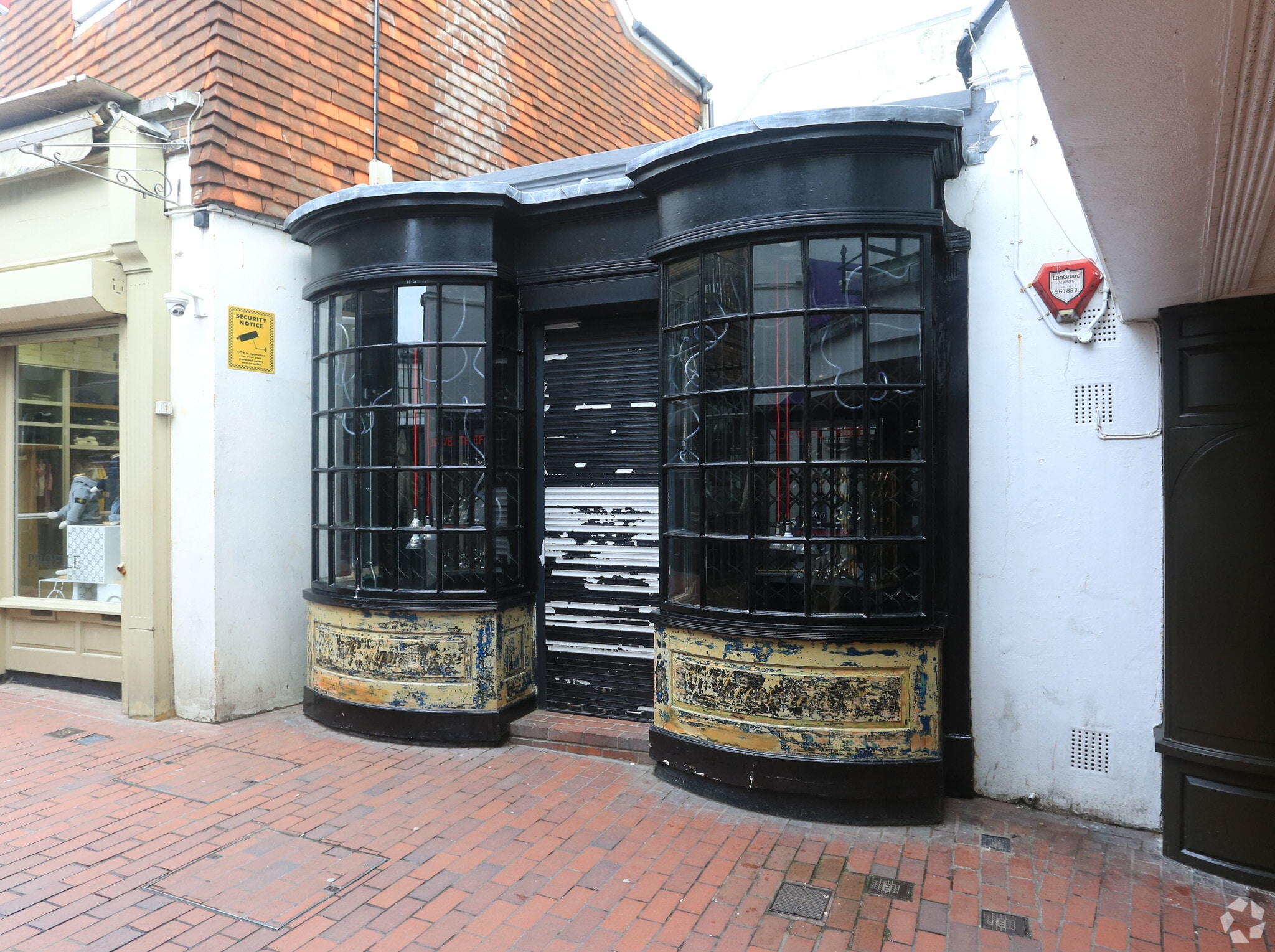 26 Dukes Ln, Brighton to rent Primary Photo- Image 1 of 4