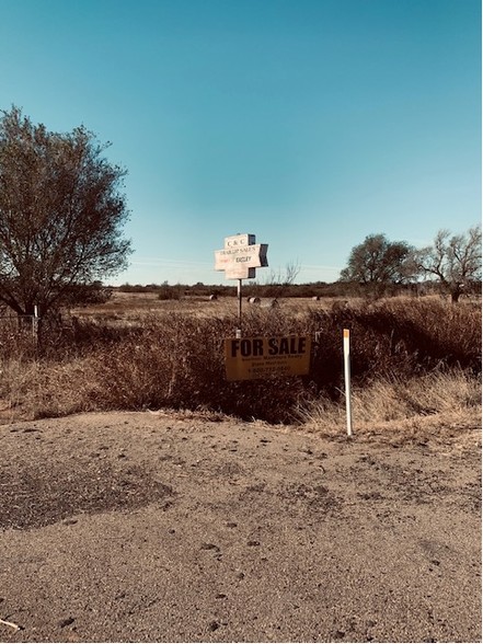 Hwy 287 E & CR 15, Childress, TX for sale - Primary Photo - Image 1 of 1