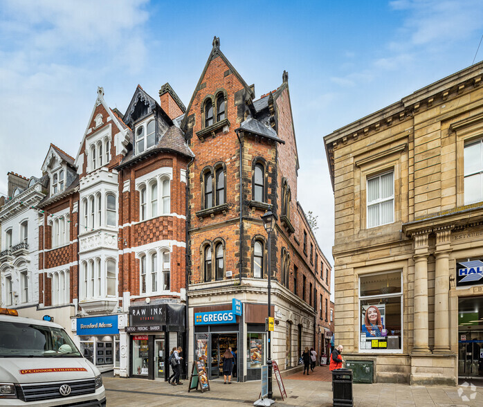 54 Hope St, Wrexham for rent - Building Photo - Image 1 of 5