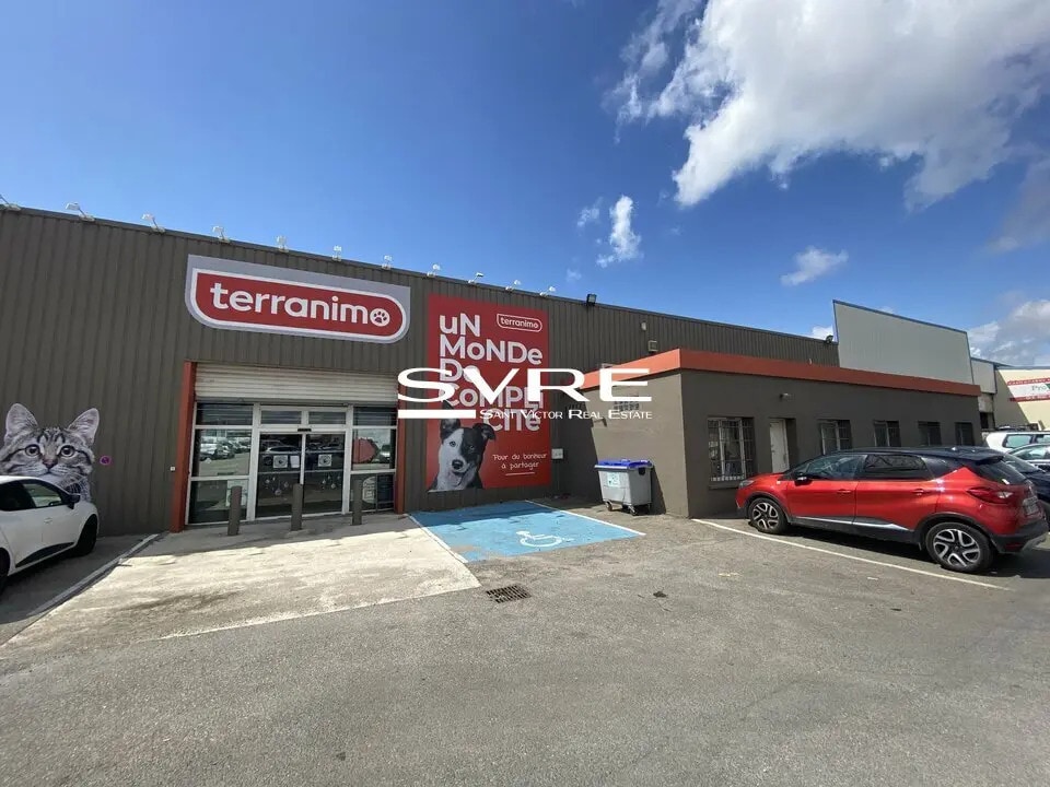 Location Commerce 433 m² - Photo 1