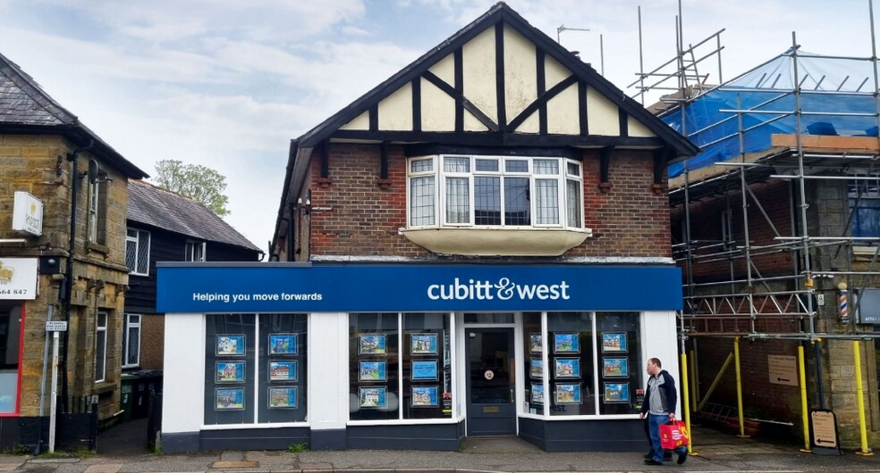 2 London Rd, Crowborough for sale - Primary Photo - Image 1 of 1