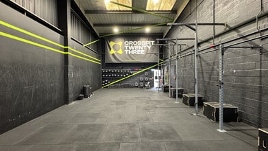 70 Malham Rd, London to rent Interior Photo- Image 1 of 7