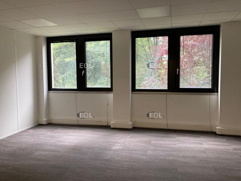 Office in Charenton-le-Pont to rent - Interior Photo - Image 2 of 4
