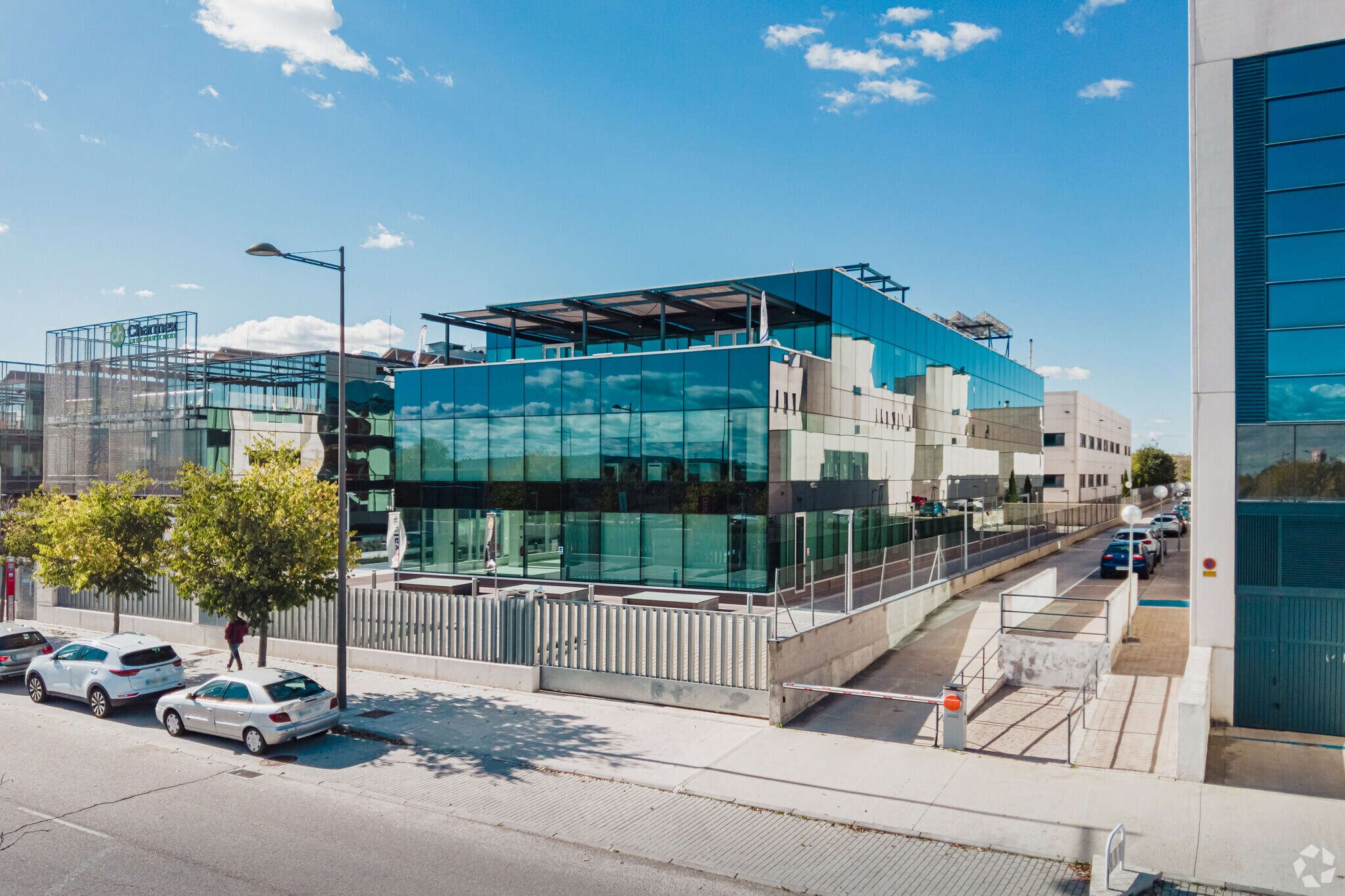 Office in Getafe, Madrid to rent Building Photo- Image 1 of 3