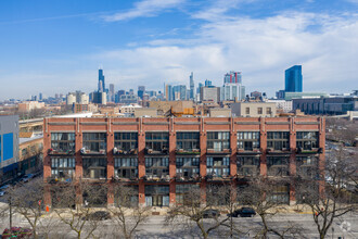 42-58 E 26th St, Chicago, IL for sale Primary Photo- Image 1 of 7