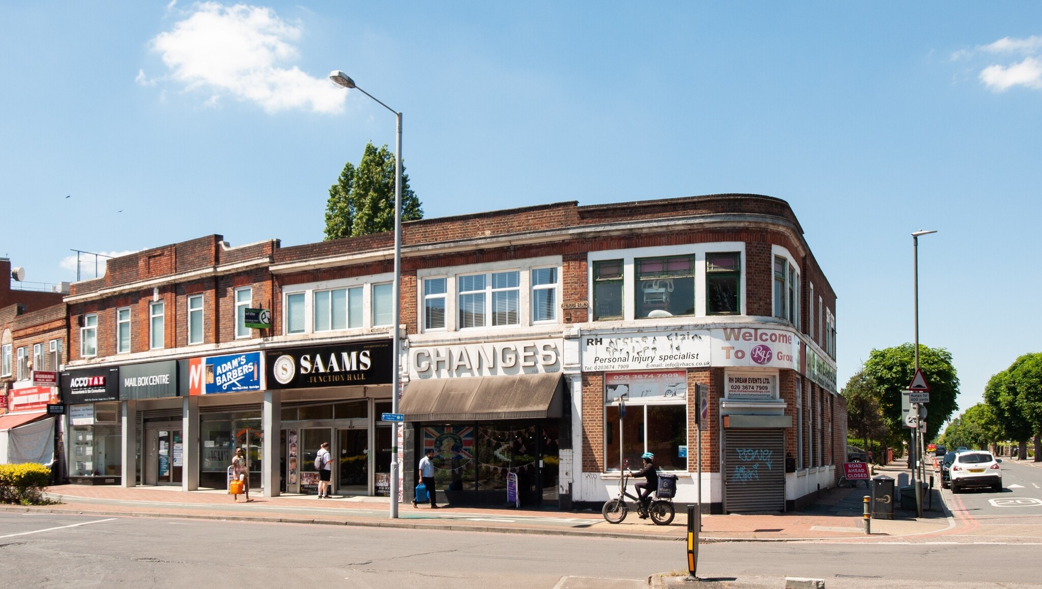 4 London Rd, Morden for sale Primary Photo- Image 1 of 1