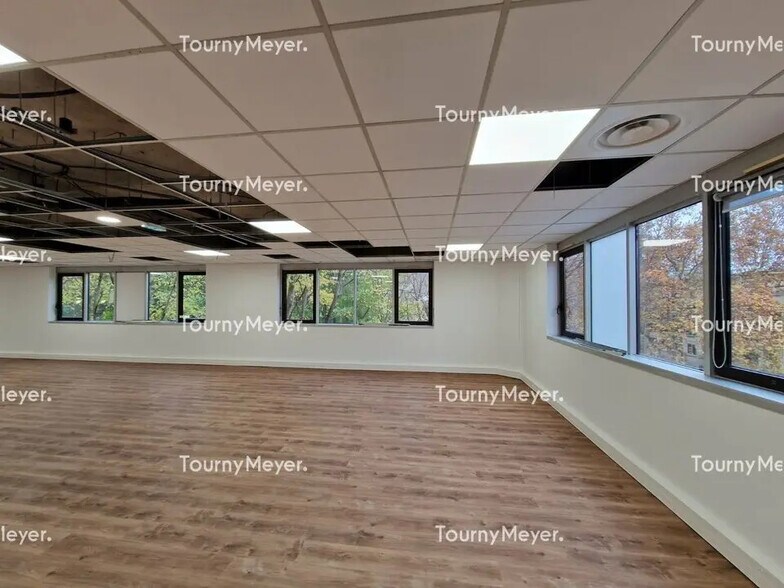 Office in Montpellier to rent - Building Photo - Image 3 of 6