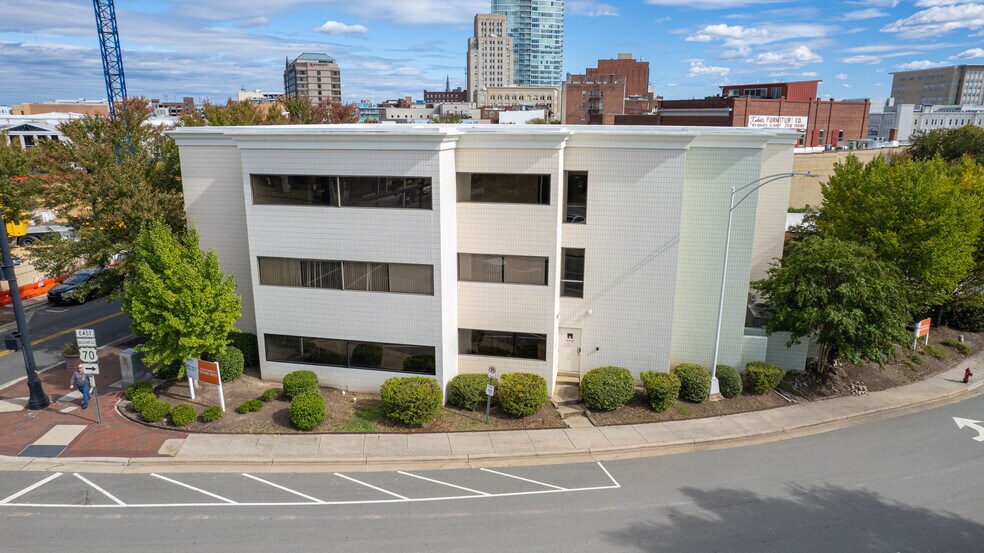 433 W Main St, Durham, NC for rent - Building Photo - Image 2 of 14