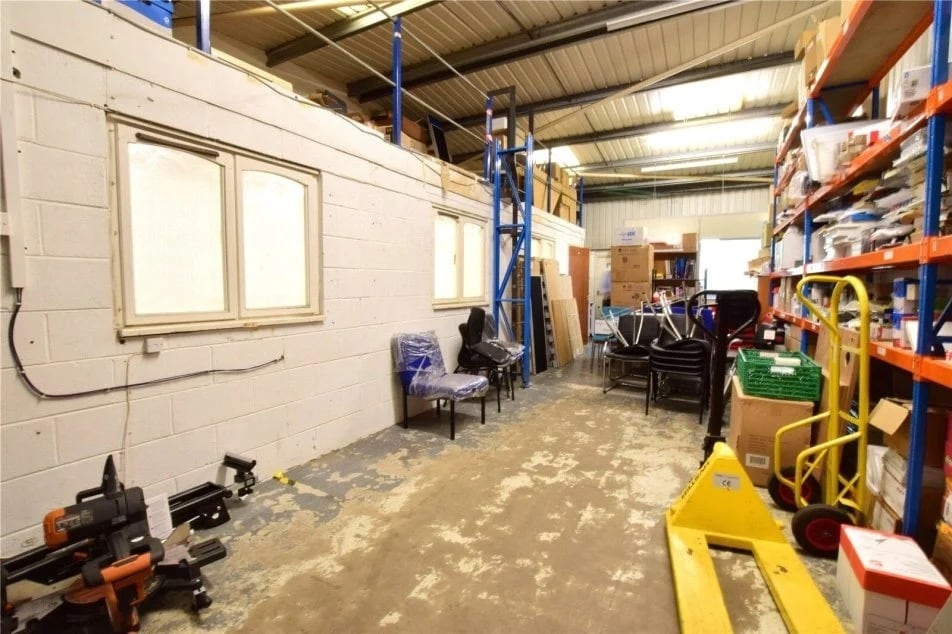 9-11 Pate Rd, Melton Mowbray to rent Interior Photo- Image 1 of 6