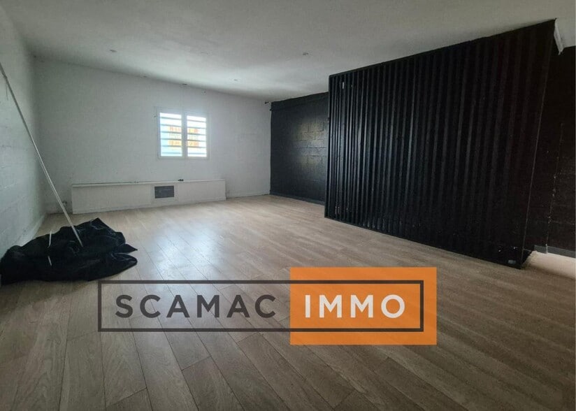 Industrial in Saint-Witz to rent - Interior Photo - Image 3 of 25