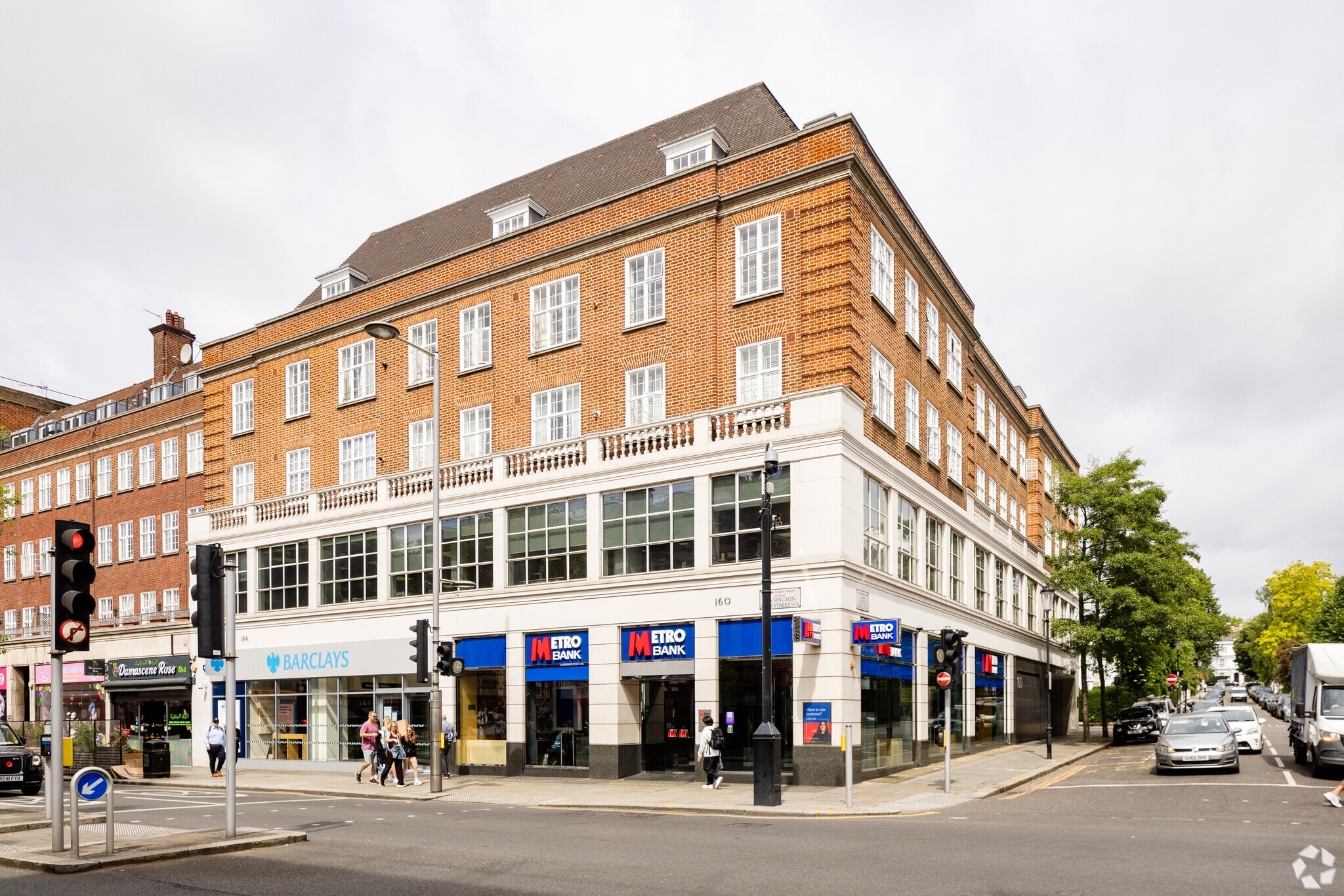 160 Kensington High St, London to rent Primary Photo- Image 1 of 19