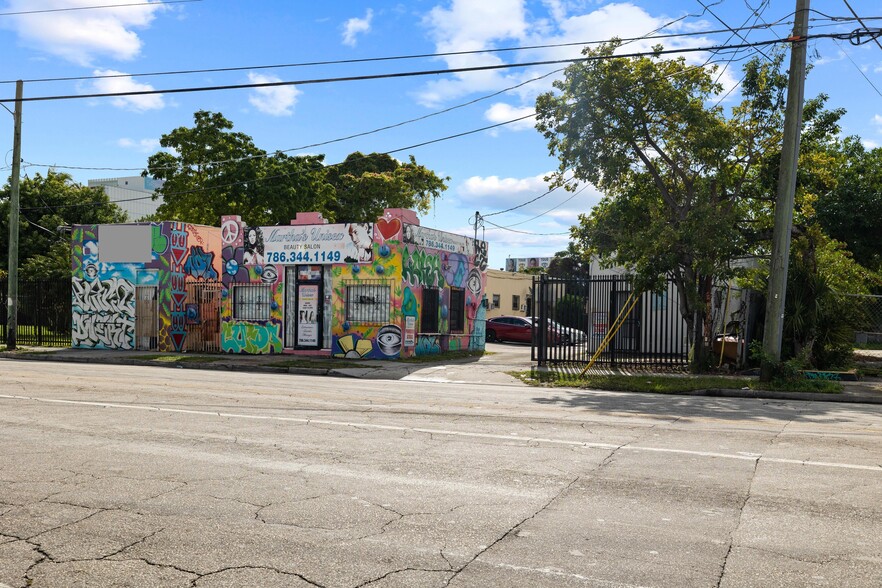 Allapattah | West Of Wynwood Dev. Site. portfolio of 3 properties for sale on LoopNet.co.uk - Building Photo - Image 3 of 6