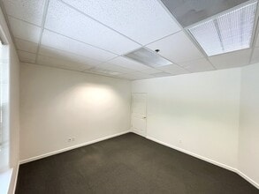 103 Providence Mine Rd, Nevada City, CA to rent Interior Photo- Image 2 of 2