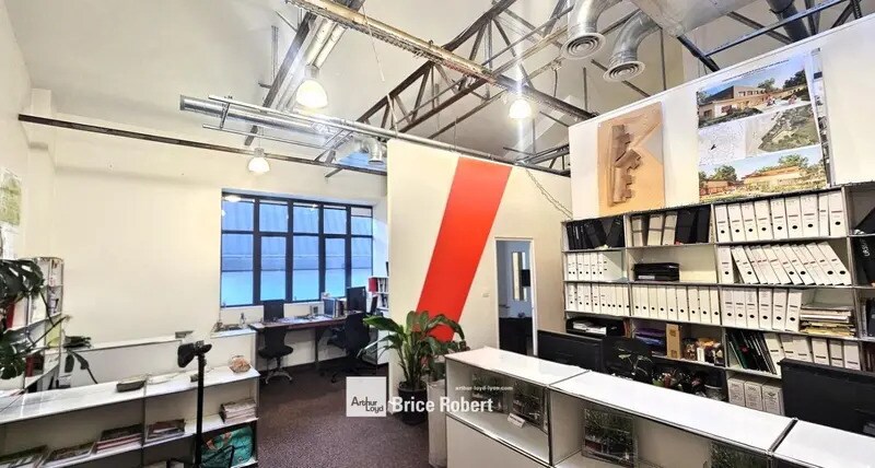 Office in Lyon to rent - Interior Photo - Image 2 of 14