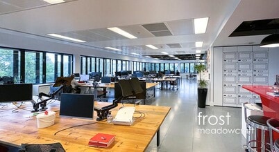 179 Harrow Rd, London to rent Interior Photo- Image 2 of 4