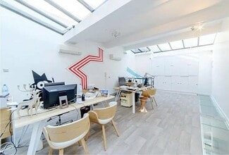 Office in Levallois-Perret for sale Interior Photo- Image 1 of 13