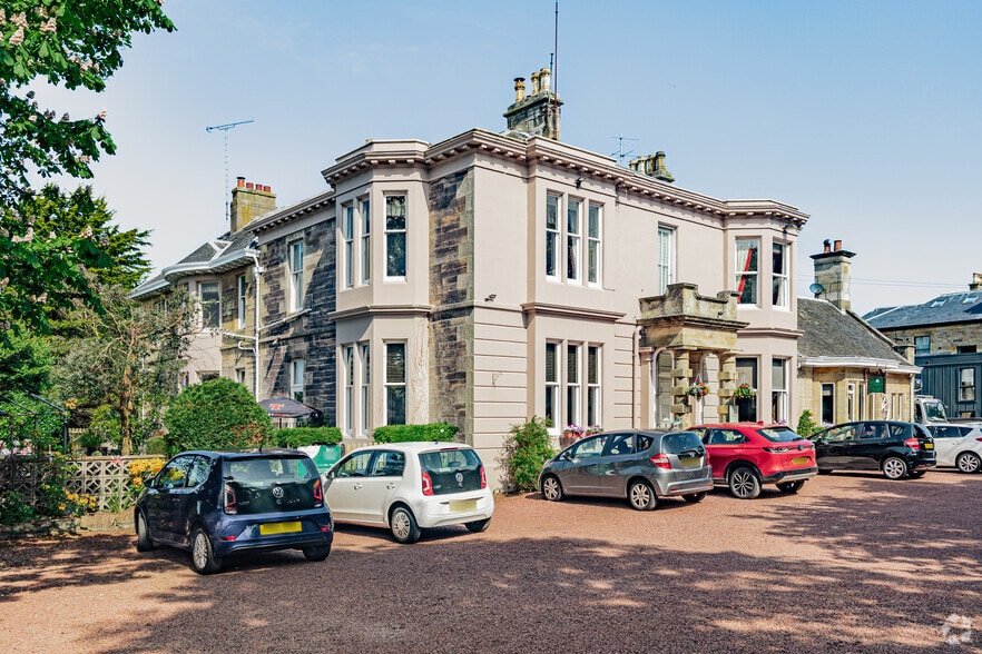 52 Racecourse Rd, Ayr for sale - Building Photo - Image 2 of 2