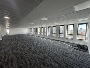 35-37 Rue Louis Guérin, Villeurbanne to rent Interior Photo- Image 1 of 2