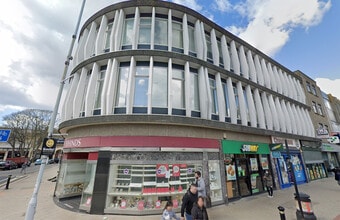 Chapel Rd, Worthing to rent Building Photo- Image 2 of 4