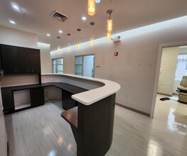 425 Fifth Ave, New York, NY for rent Interior Photo- Image 1 of 17