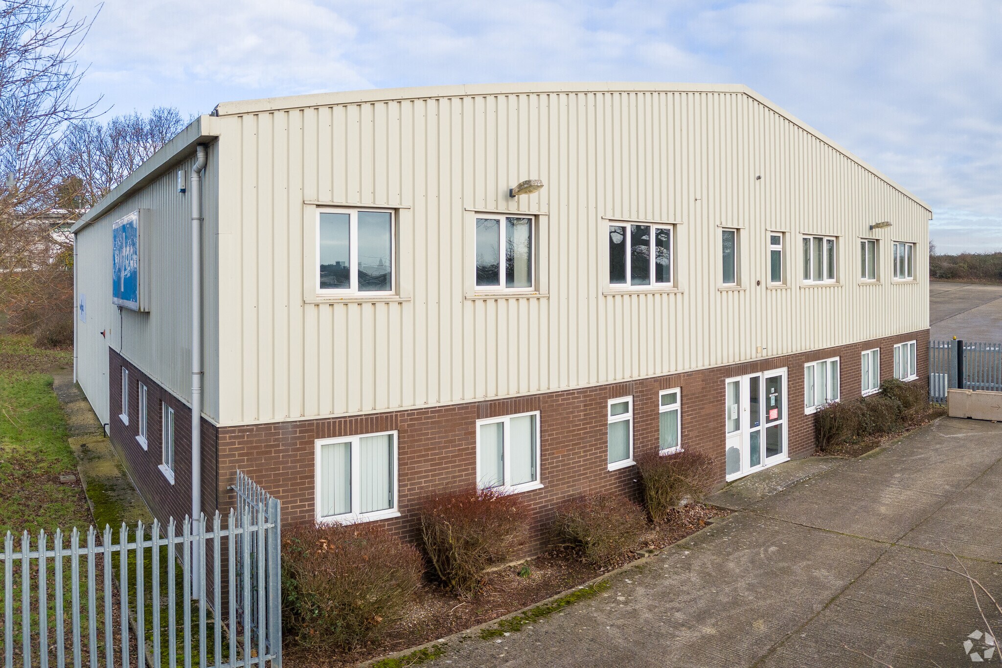 3 Vaux Rd, Wellingborough for sale Primary Photo- Image 1 of 1