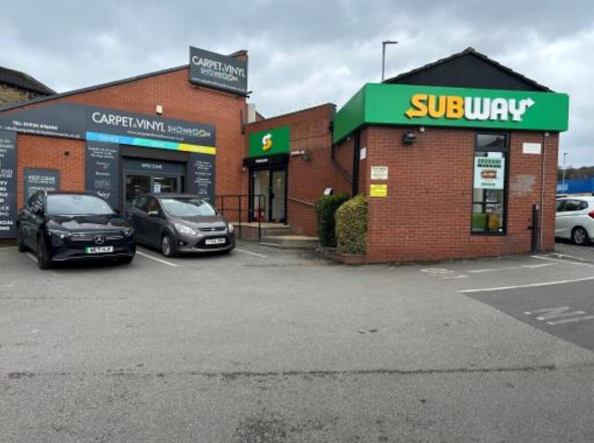 Birstall Retail Village, 895 Bradford Rd Batley for Sale UK