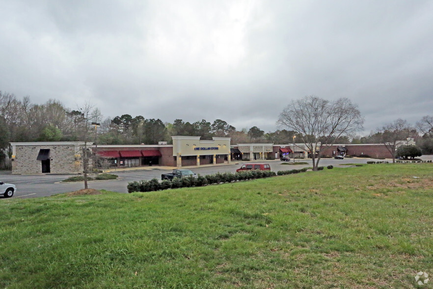 900-932 NE Maynard Rd, Cary, NC for sale - Primary Photo - Image 1 of 1