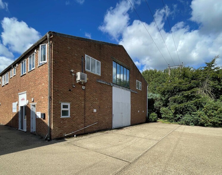 Bullen Ln, East Peckham for sale - Building Photo - Image 1 of 1