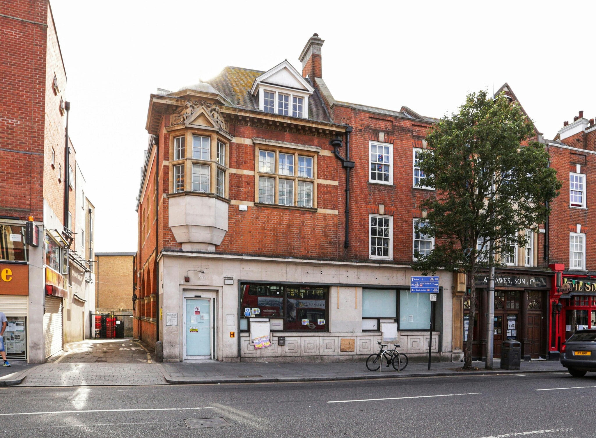 199-201 High St, London to rent Building Photo- Image 1 of 9