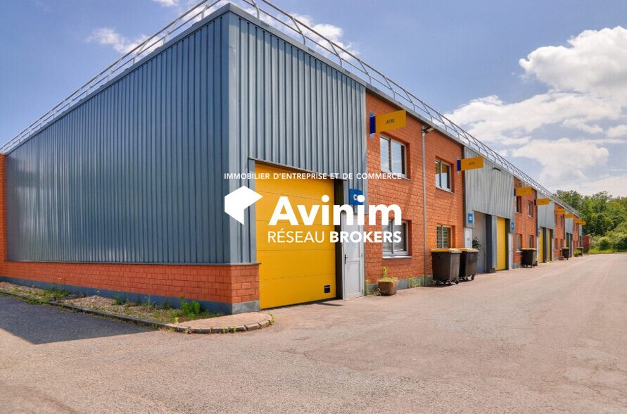Industrial in SAINT-OUEN-L'AUMONE to rent - Building Photo - Image 3 of 3