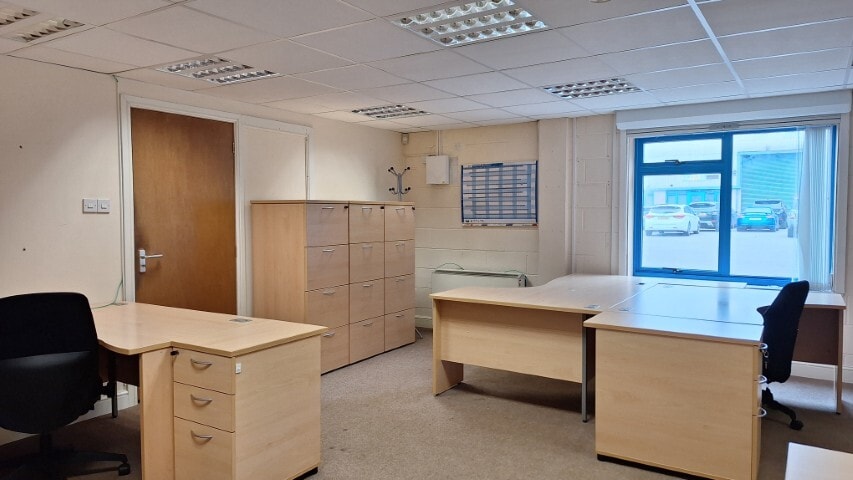 Post Cross Business Park, Kentisbeare to rent - Interior Photo - Image 2 of 8