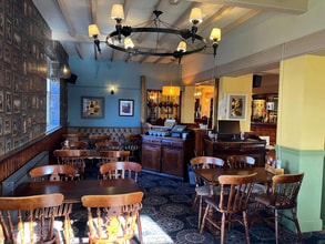 291 Warrington Rd, Warrington to rent Interior Photo- Image 2 of 9