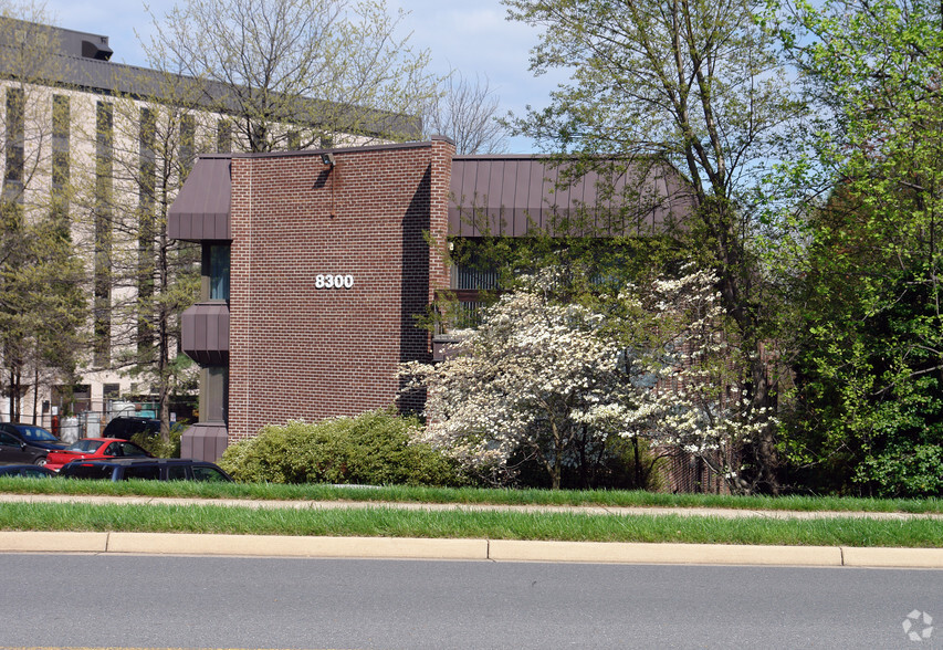 8300 Arlington Blvd, Merrifield, VA for sale - Primary Photo - Image 1 of 1