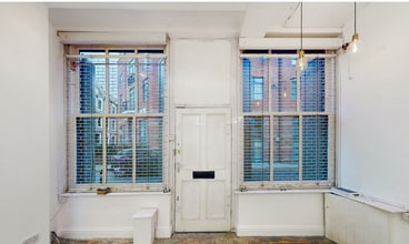 46 Cheshire St, London to rent Interior Photo- Image 2 of 5