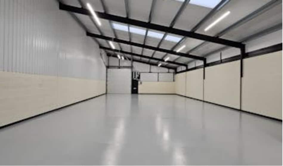 Fleet Marston Farm, Aylesbury to rent Interior Photo- Image 1 of 4