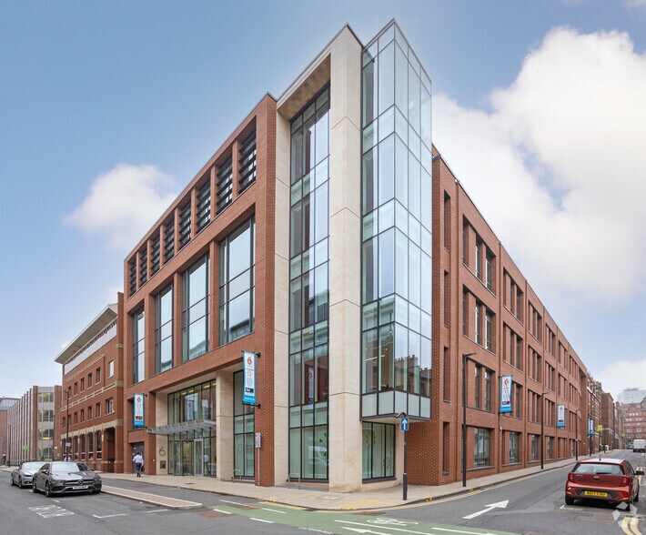 6 Queen St, Leeds for sale - Building Photo - Image 1 of 1