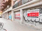 fachada local