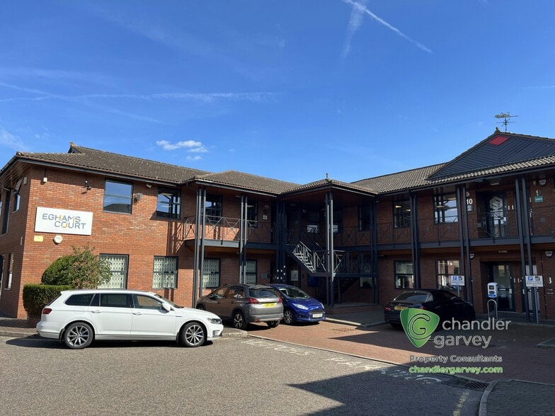 Boston Dr, Bourne End for sale - Building Photo - Image 1 of 1